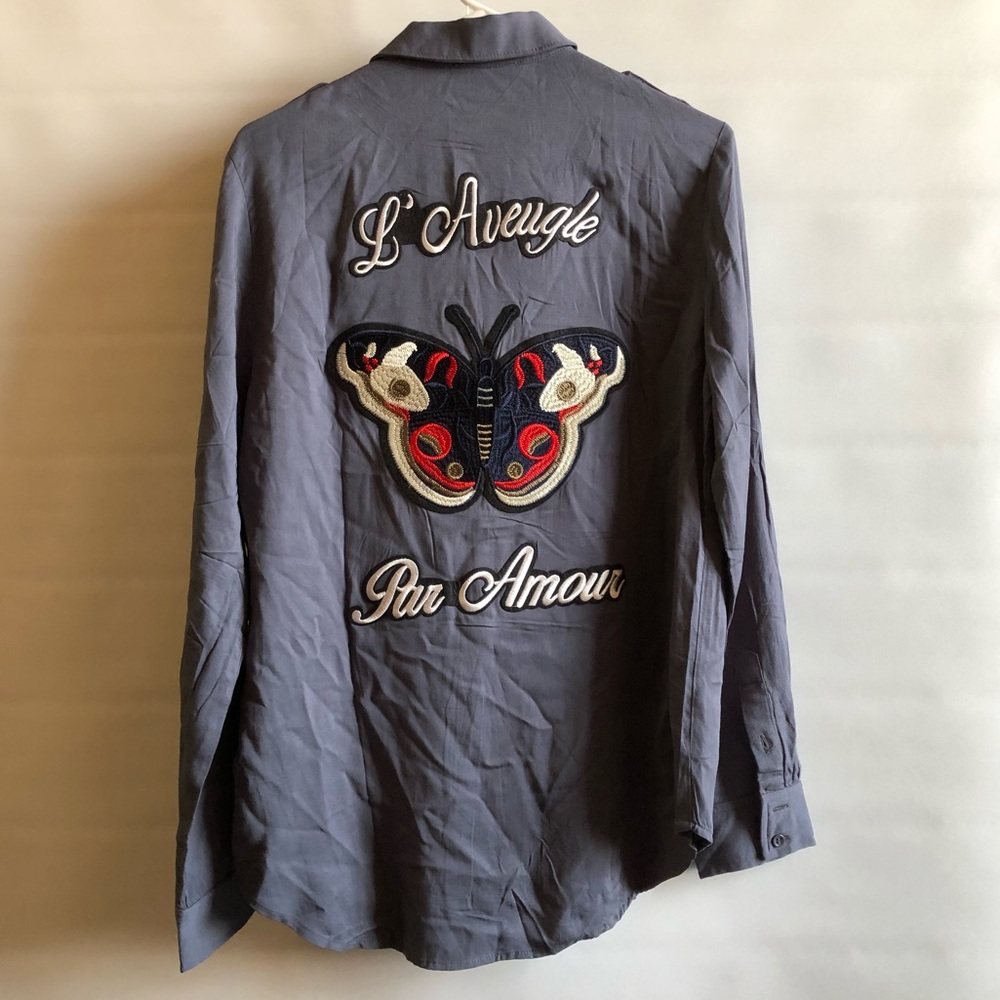 Entro women’s button down butterfly 🦋 shirt M